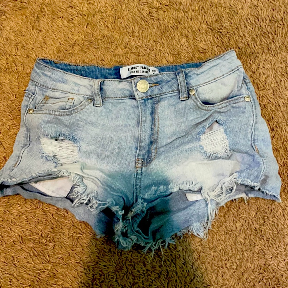 Women’s denim shorts ***has small spot on pocket